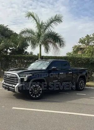 Toyota Tundra Limited CrewMax 6.5' Bed 2024 Black