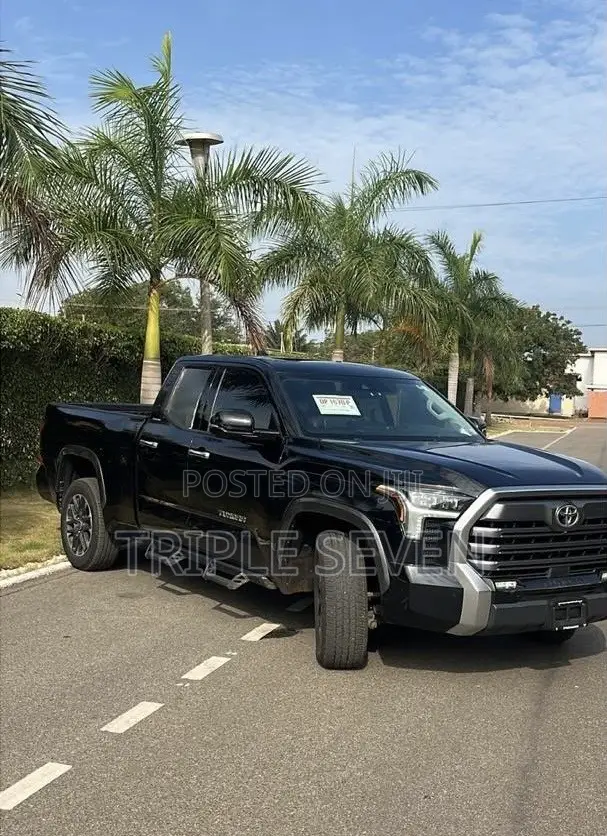 Toyota Tundra Limited CrewMax 6.5' Bed 2024 Black