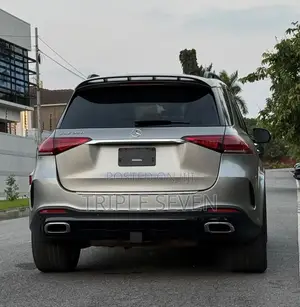 Mercedes-Benz GLE-Class GLE 350 4MATIC 2021 Gold