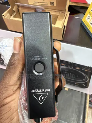 Behringer Powerplay P2 in-Ear Monitor Amplifier.