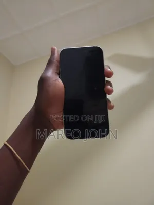 New Apple iPhone 15 128 GB Green