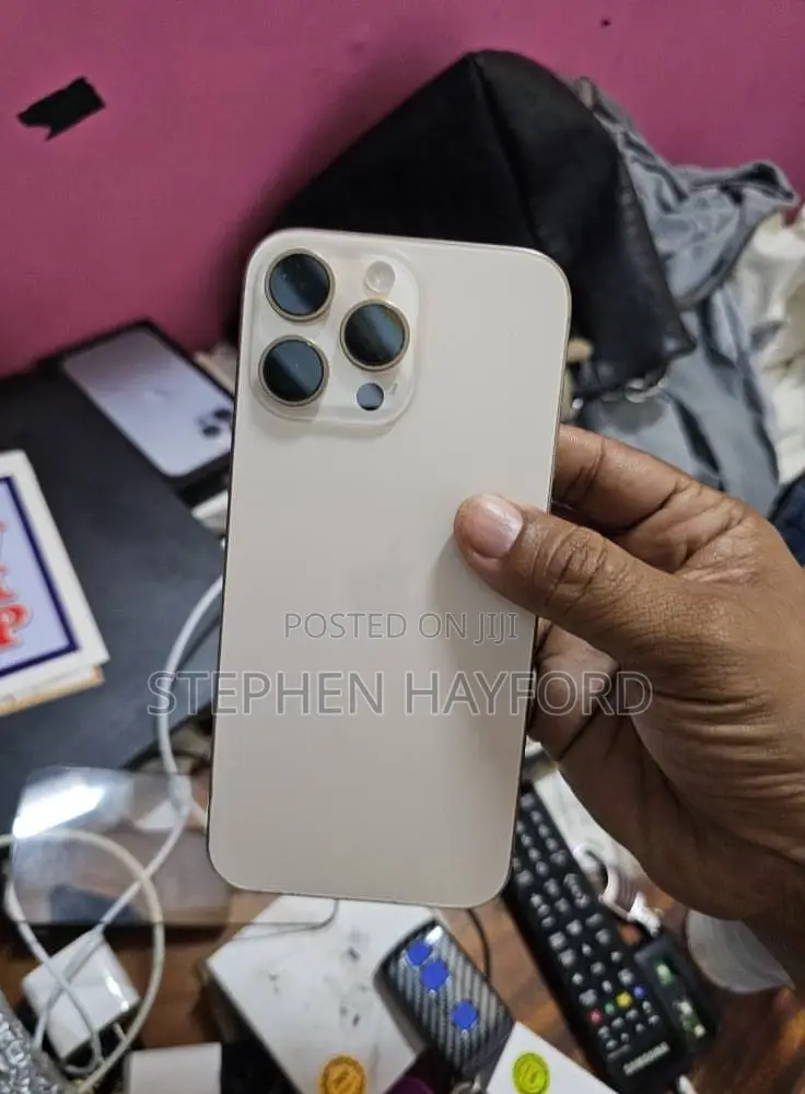 Apple iPhone 16 Pro Max 512 GB Gold