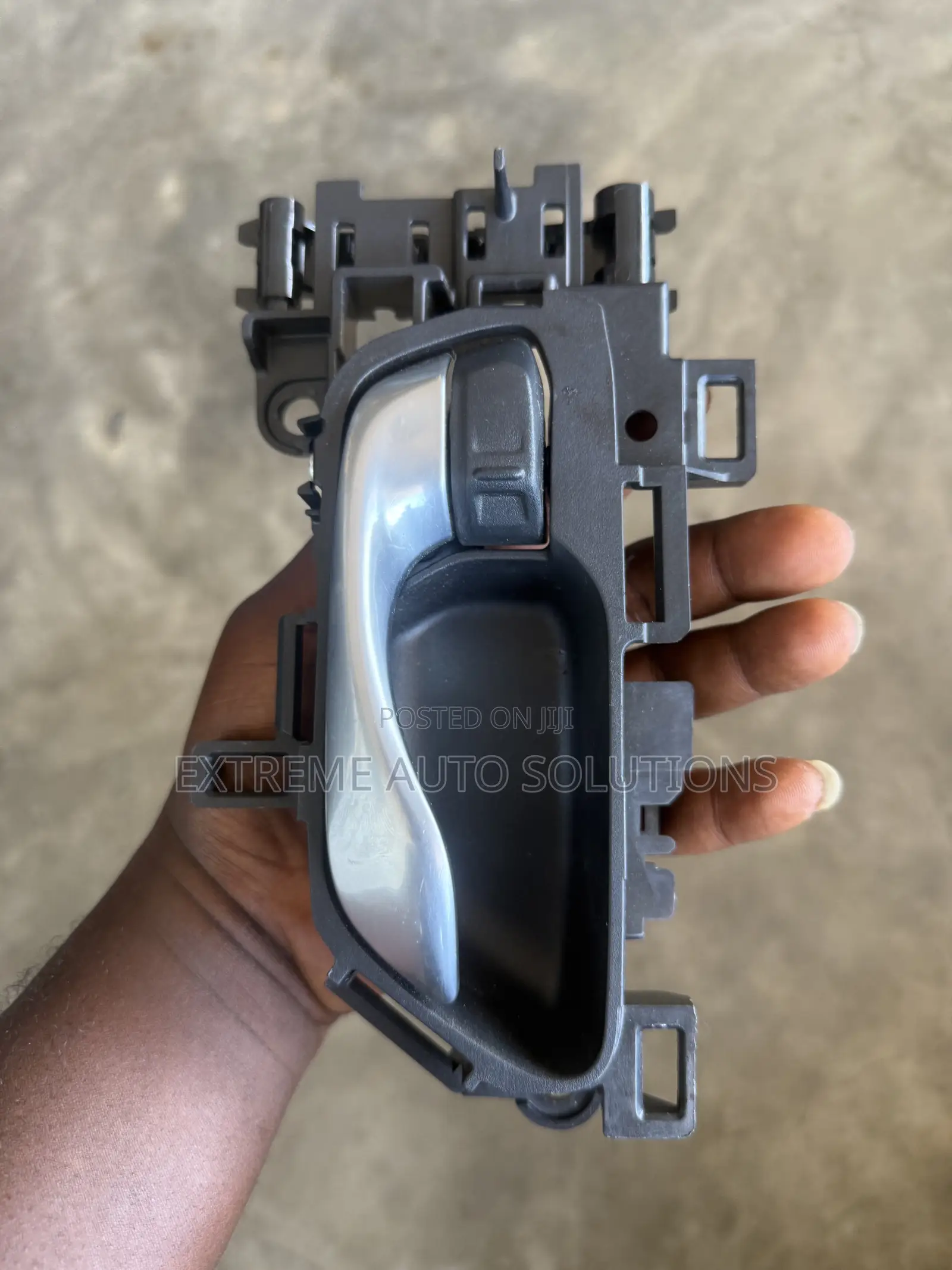 Honda CRV 25 Front Driver Side Door Interior Pull Handle