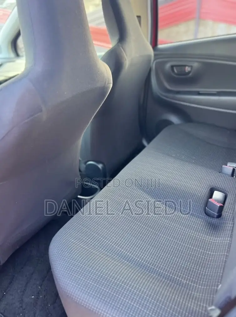 Toyota Vitz 1.3 AWD 3dr 2015 Red