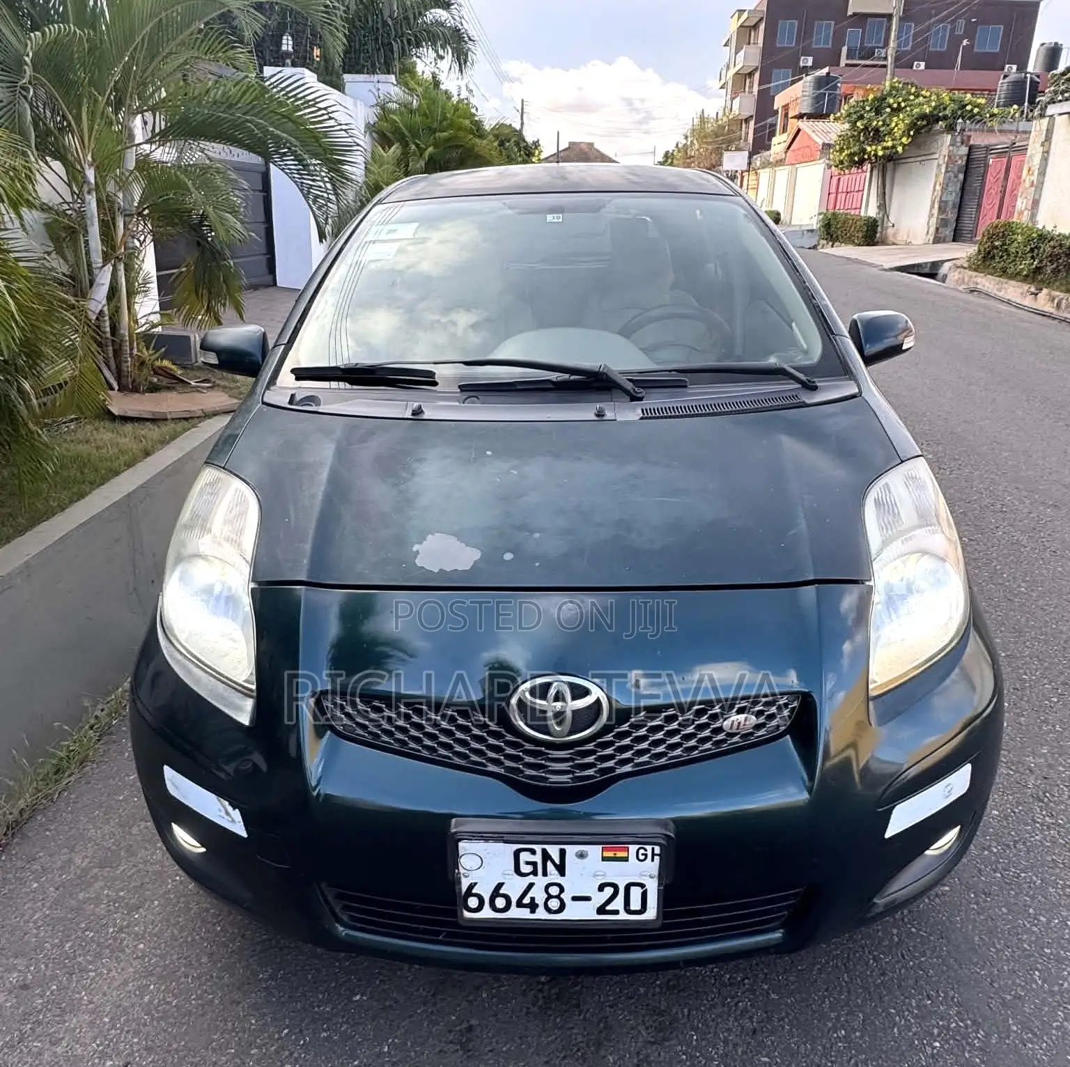 Toyota Vitz 1.3 AWD 5dr 2010 Blue