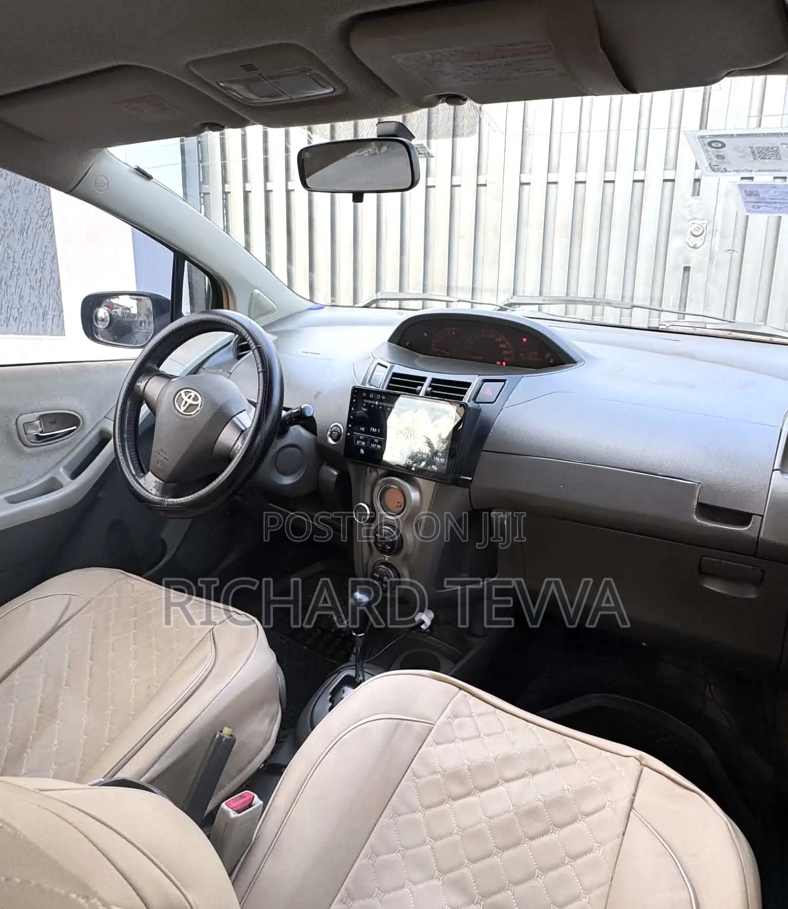 Toyota Vitz 1.3 AWD 5dr 2010 Blue