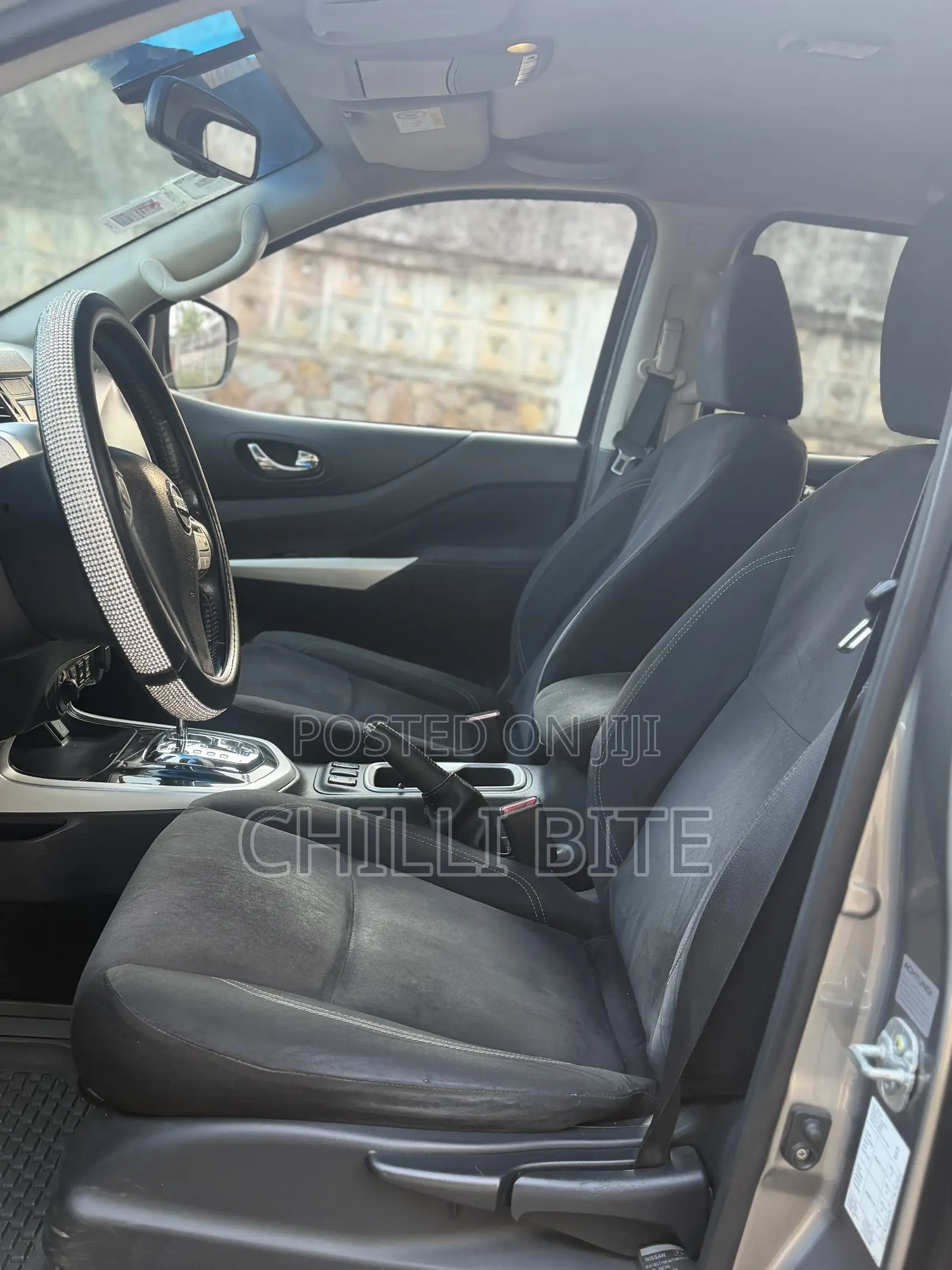 Nissan Navara 2015 Gray