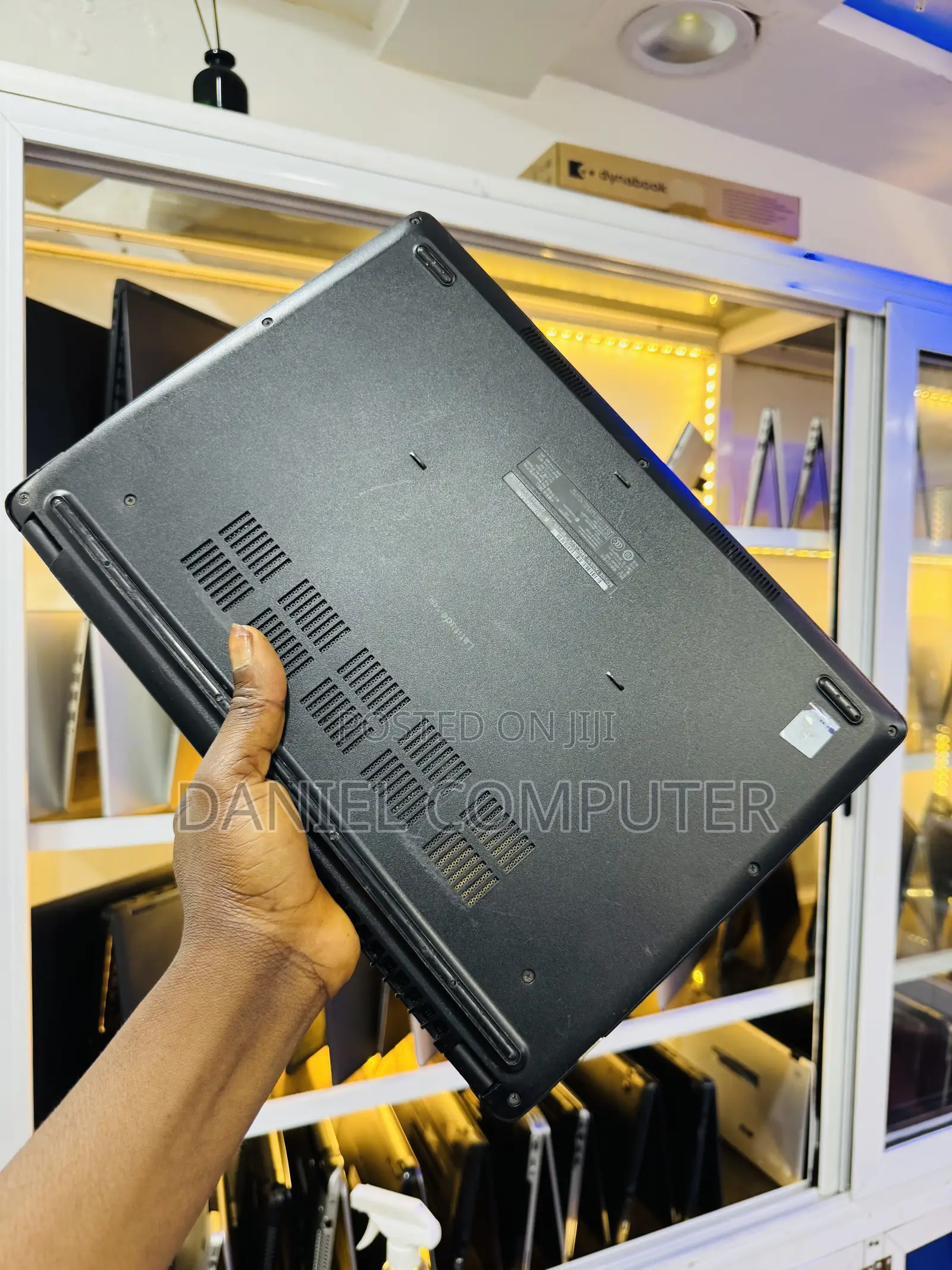 Laptop Dell Latitude 3480 8GB Intel Core i5 SSD 256GB