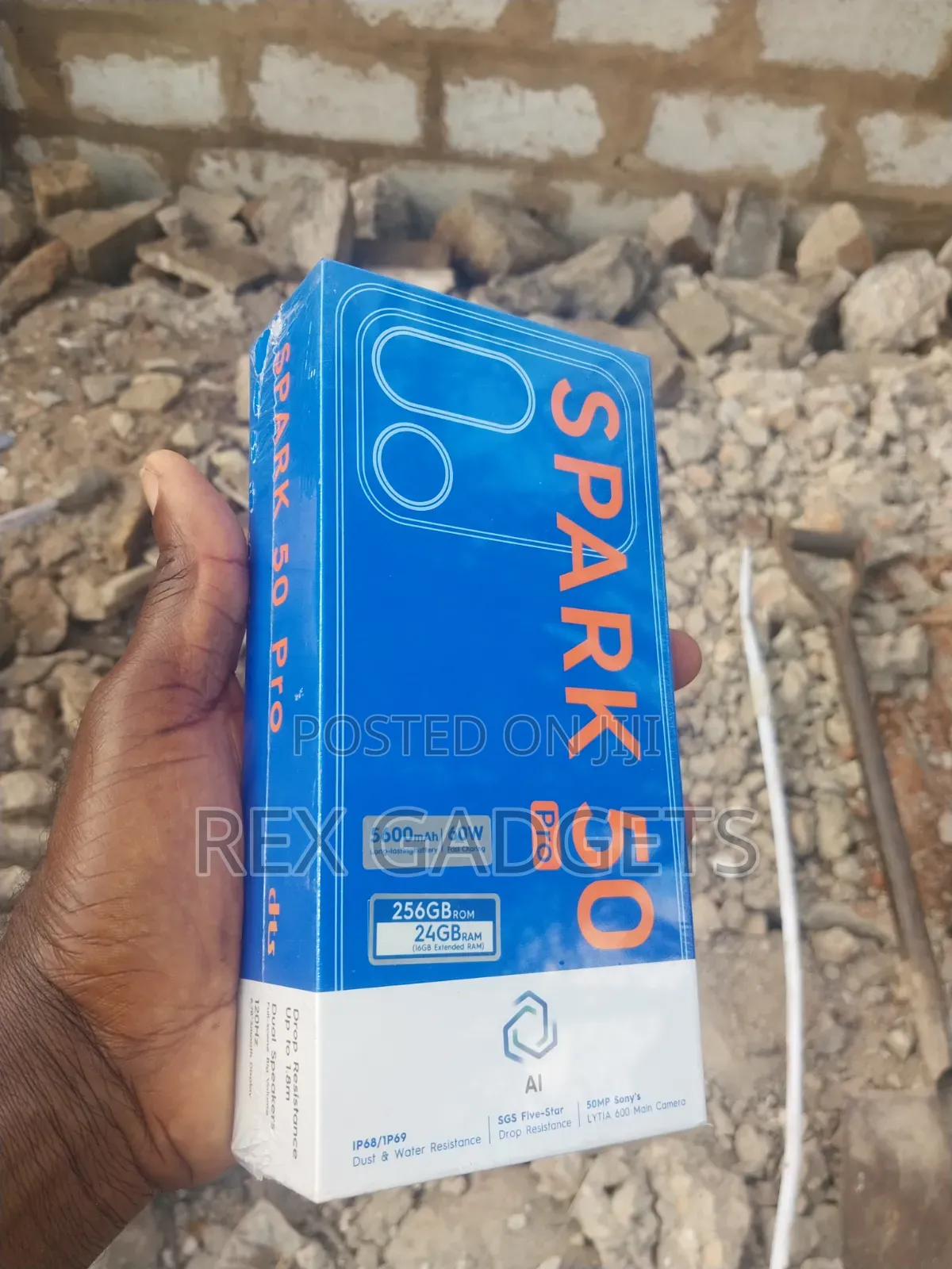 New Tecno Spark 50 128 GB Silver