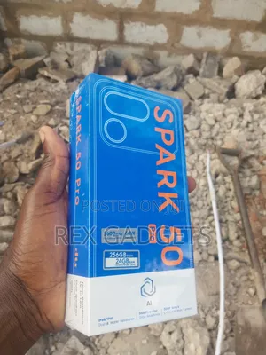New Tecno Spark 50 128 GB Silver
