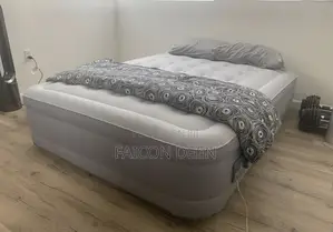 Experience Superior Rest; Double Automatic Inbuilt Pump Double Air Bed