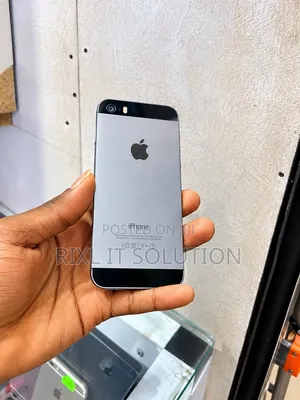 Apple iPhone 5s 32 GB Silver