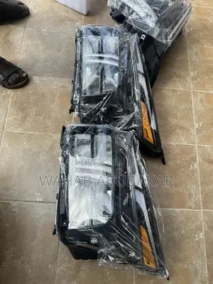Hyundai Santafe 2021 Headlights Pair