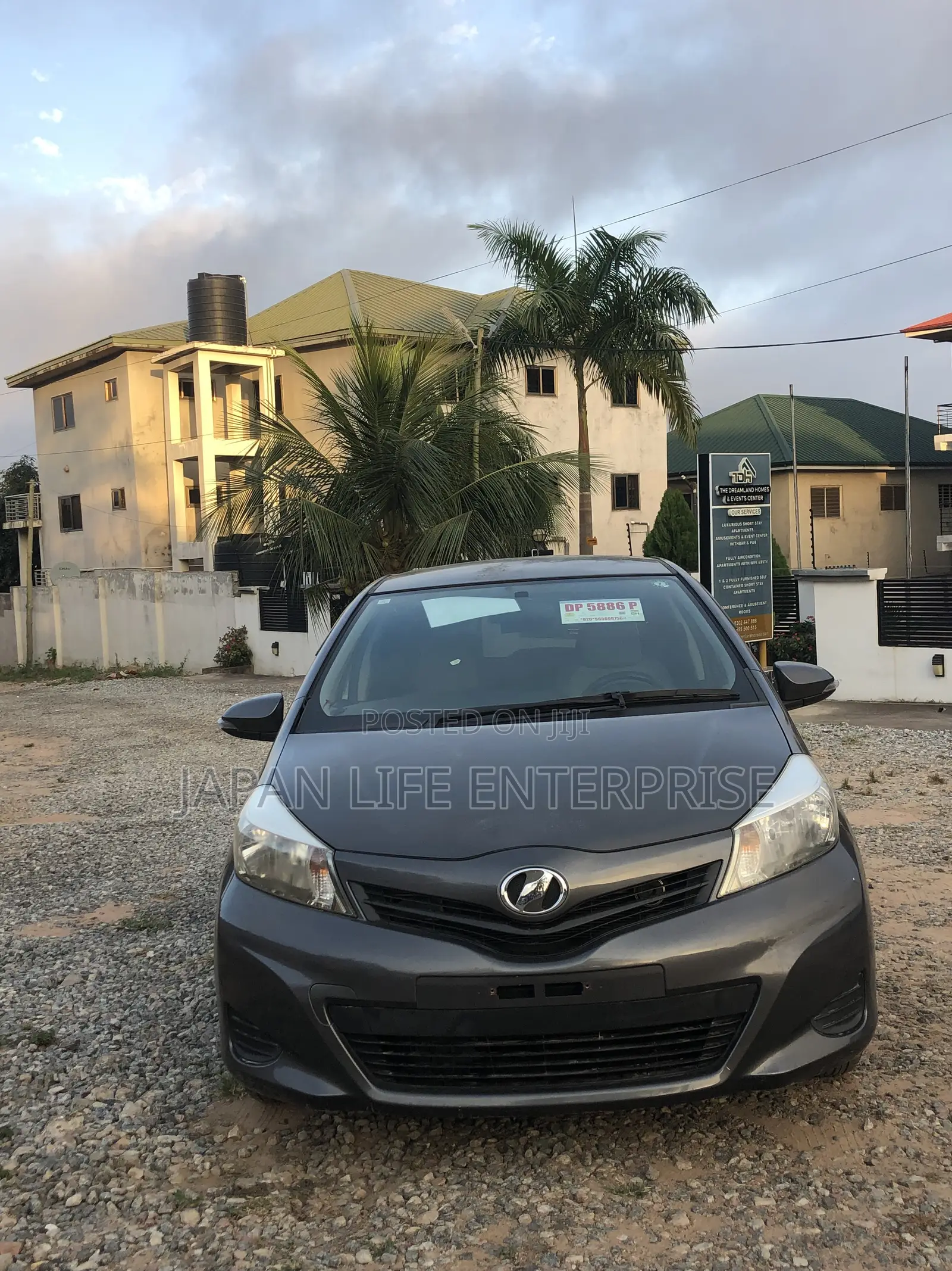 Toyota Vitz 2011 Teal