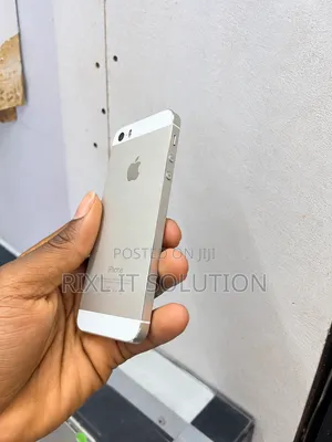 Apple iPhone 5s 32 GB Gold