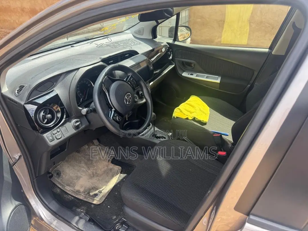 Toyota Vitz 1.5 FWD 5dr 2017