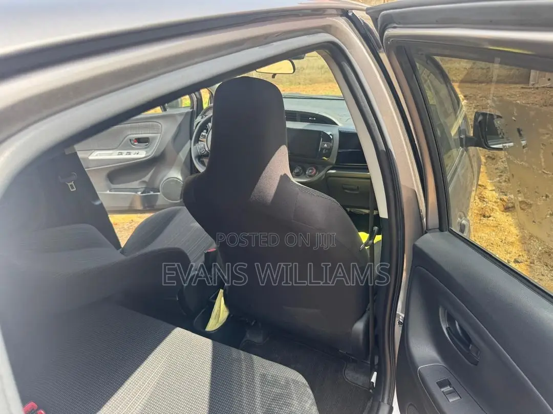 Toyota Vitz 1.5 FWD 5dr 2017