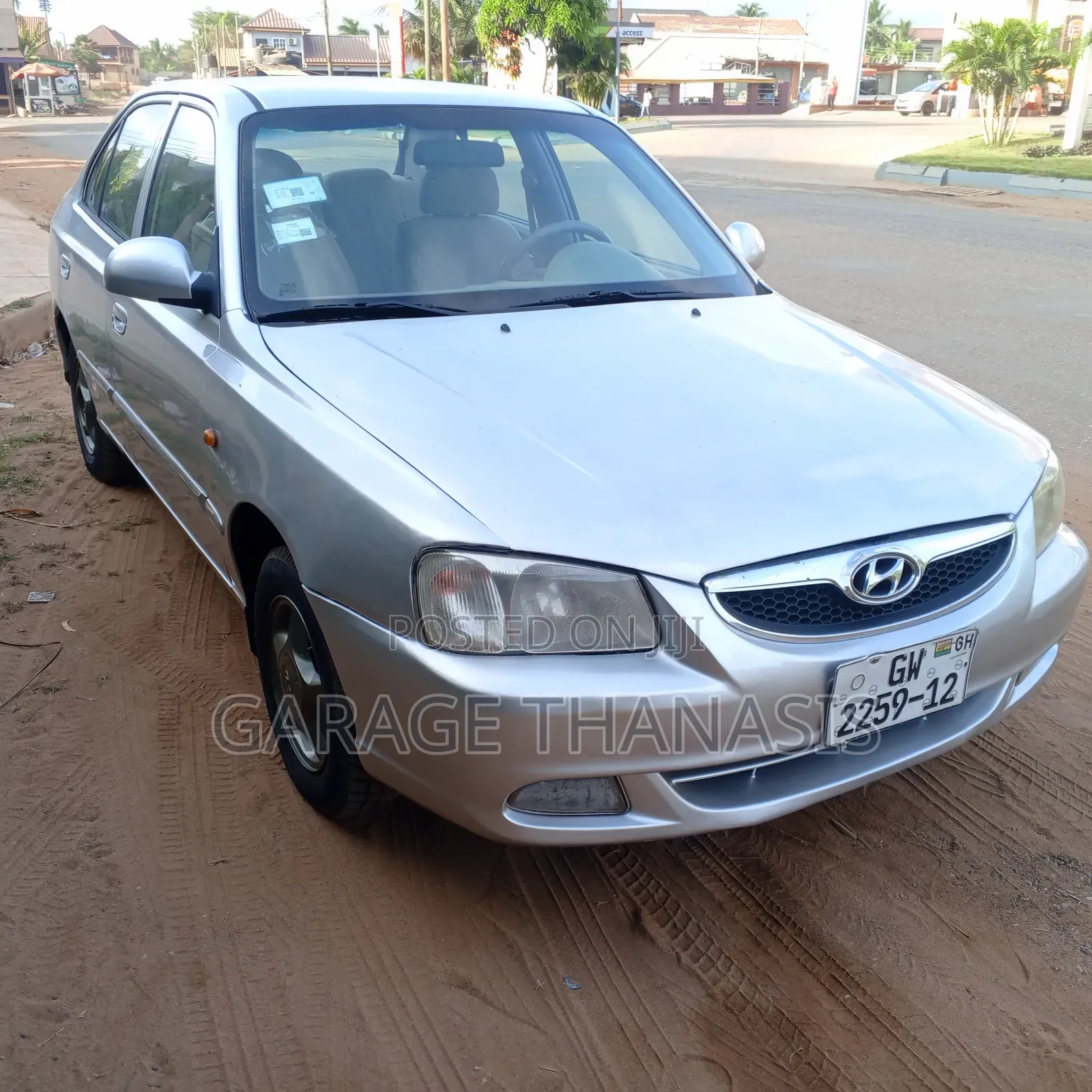 Hyundai Verna 2004 Silver