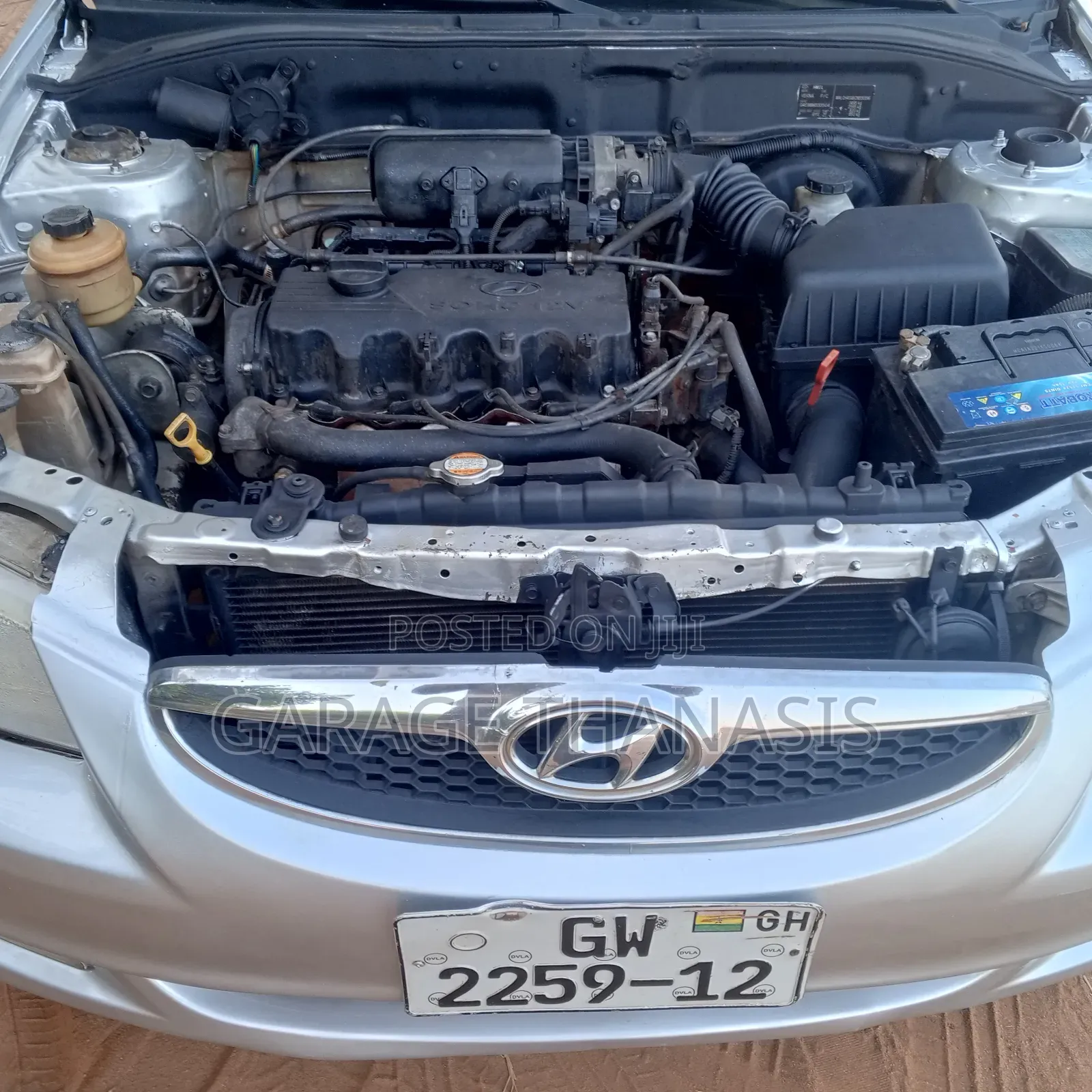 Hyundai Verna 2004 Silver