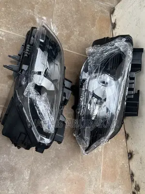 Hyundai Kona 2022 Headlights Pair