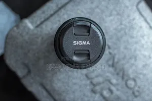 Sigma 35mm F1.4 99% New