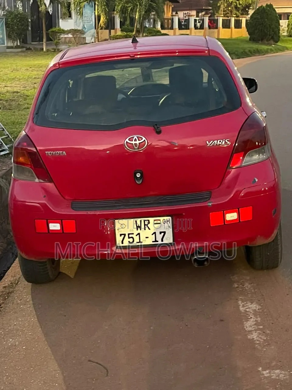 Toyota Yaris Base Hatchback 3dr 2010 Red