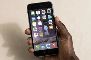 Apple iPhone 6s 32 GB