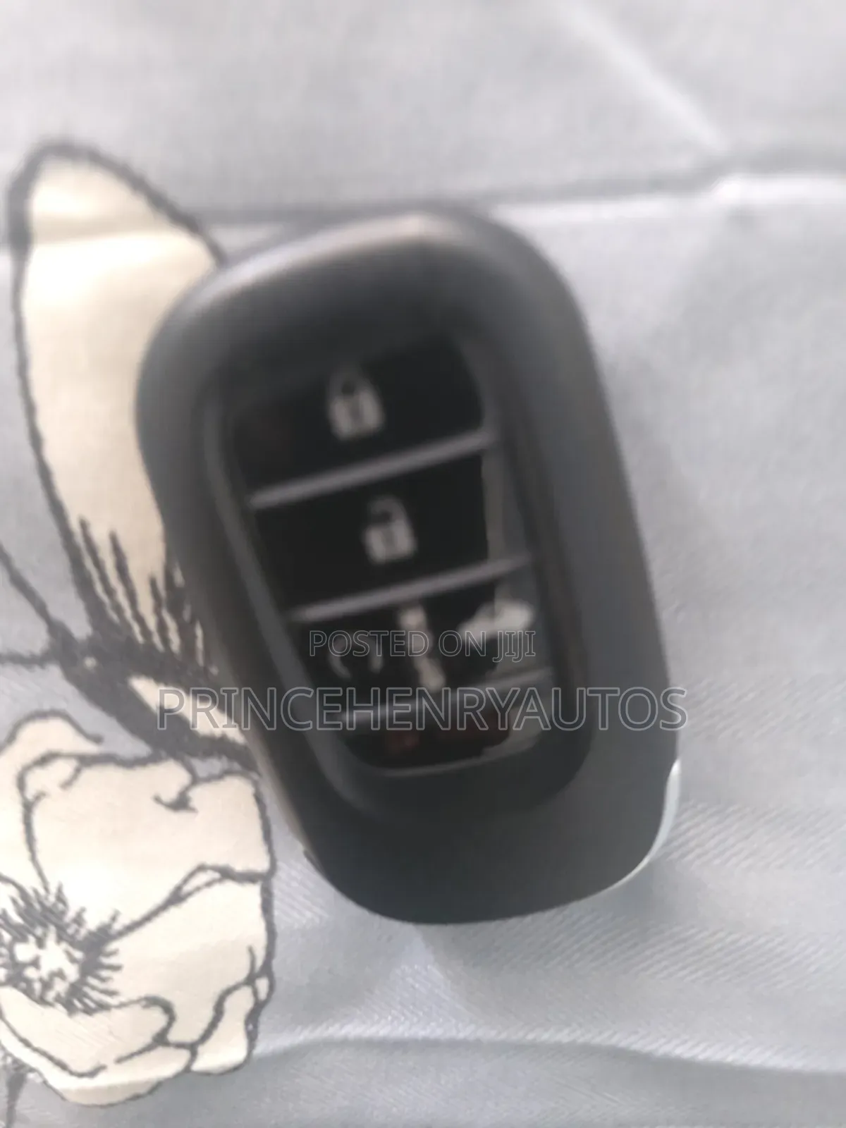 Honda Cr-v and Honda Hr-v 2023-2026 Key Replacement