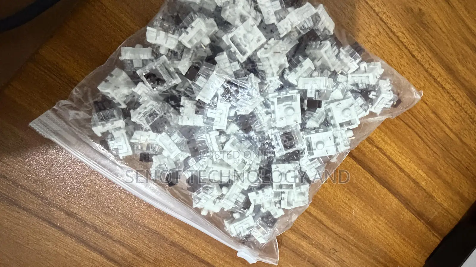 Mechanical Keyboard Switches (100pcs)