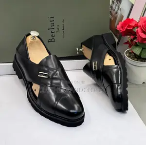 Men's Black Leather Slip-on Half-Shoes/Sandals Featuring a Cross-Strap
