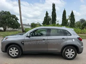 Mitsubishi RVR 2021 Gray
