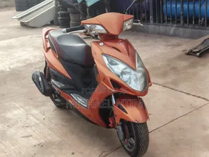 Kymco Xciting 2012 Orange
