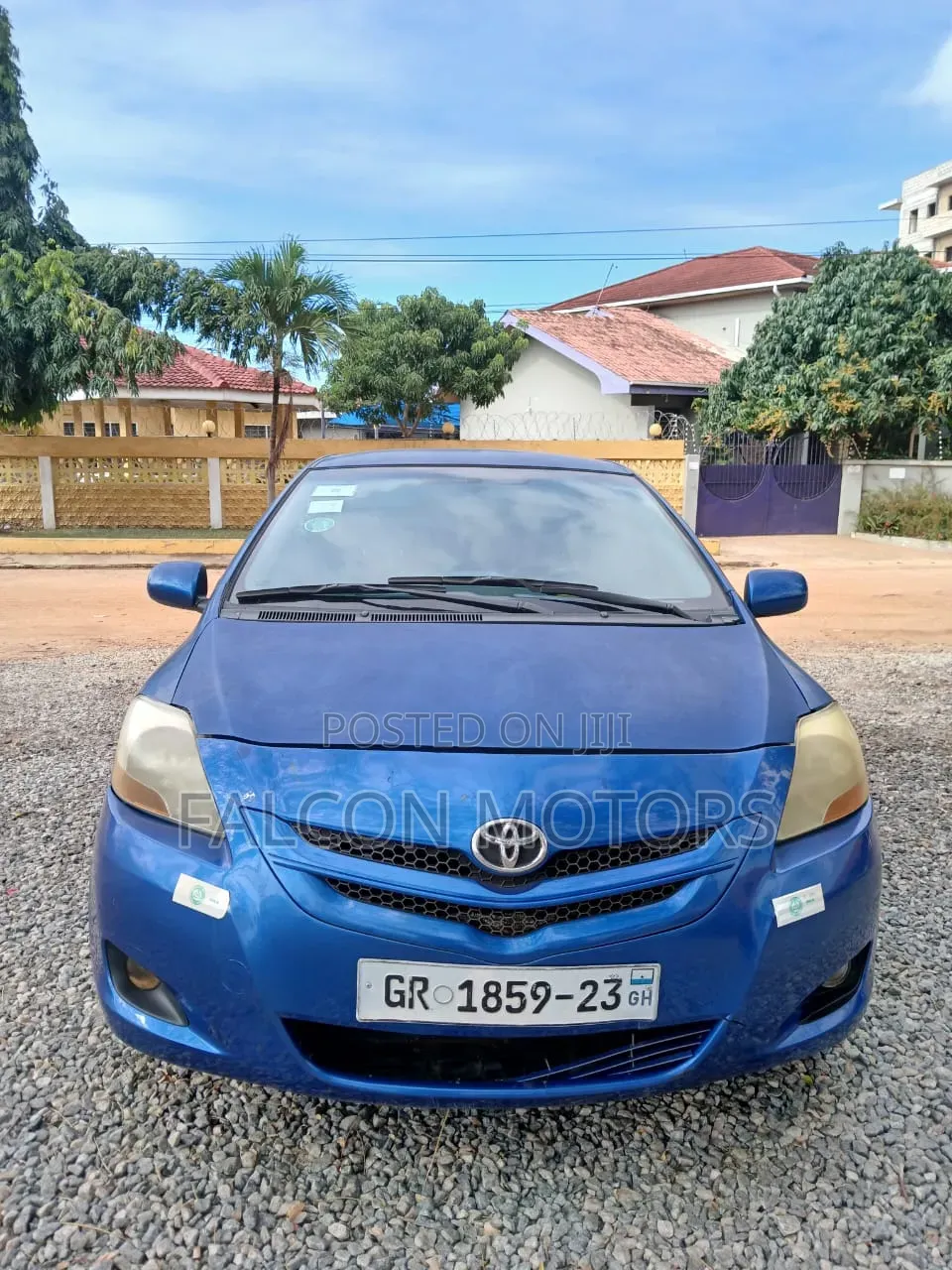 Toyota Yaris Base Sedan 4dr 2010 Blue