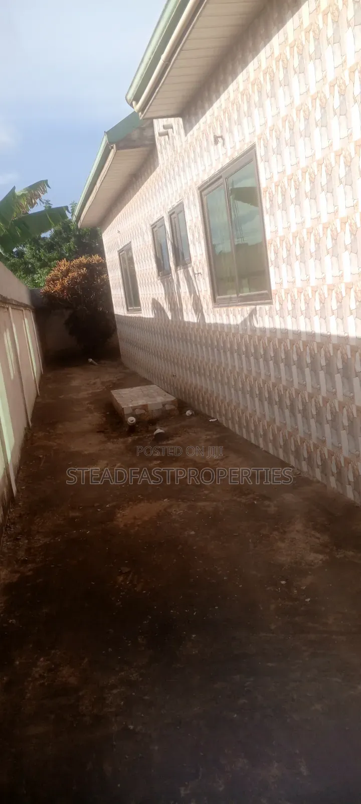 4bdrm House in Steadfast Properties, Awutu Senya East Municipal