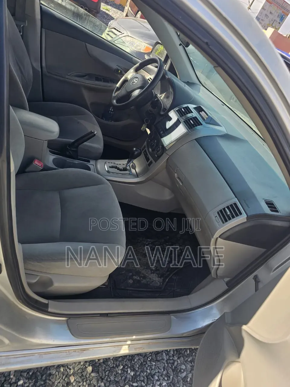 Toyota Corolla 2013 Silver
