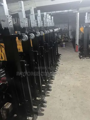 6-Meter Heavy-Duty Hand-Cranked Rack