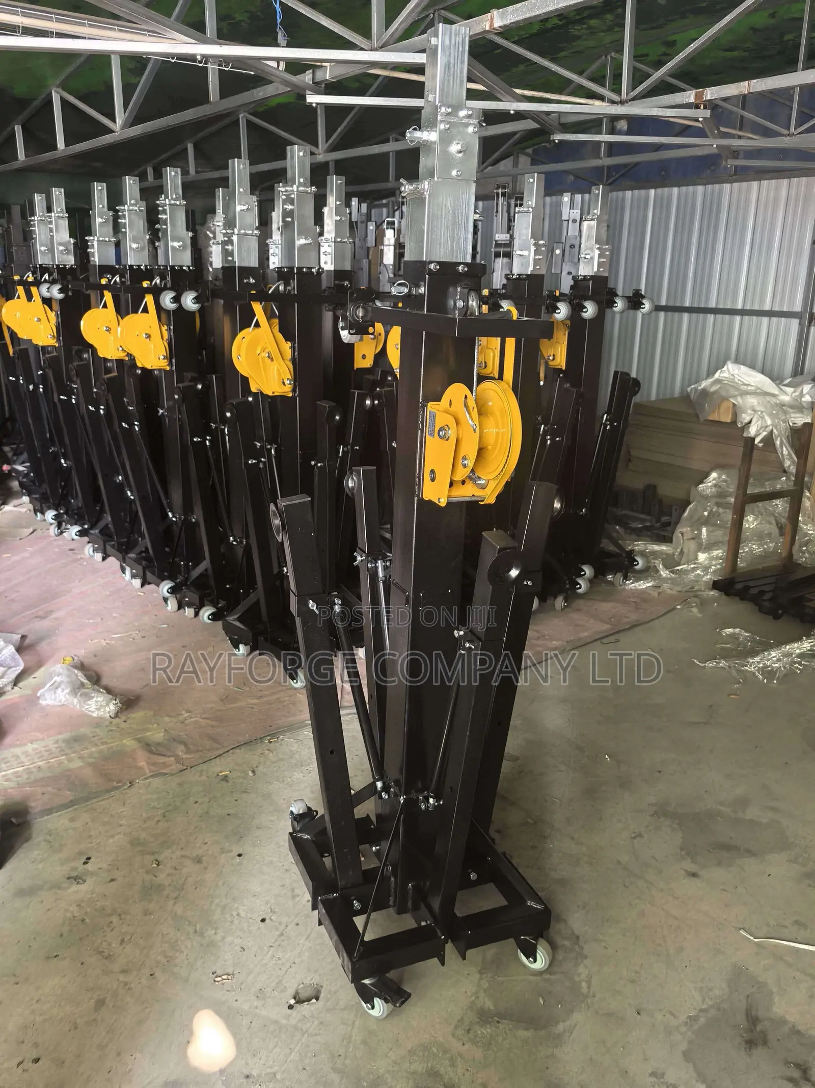 6-Meter Heavy-Duty Hand-Cranked Rack