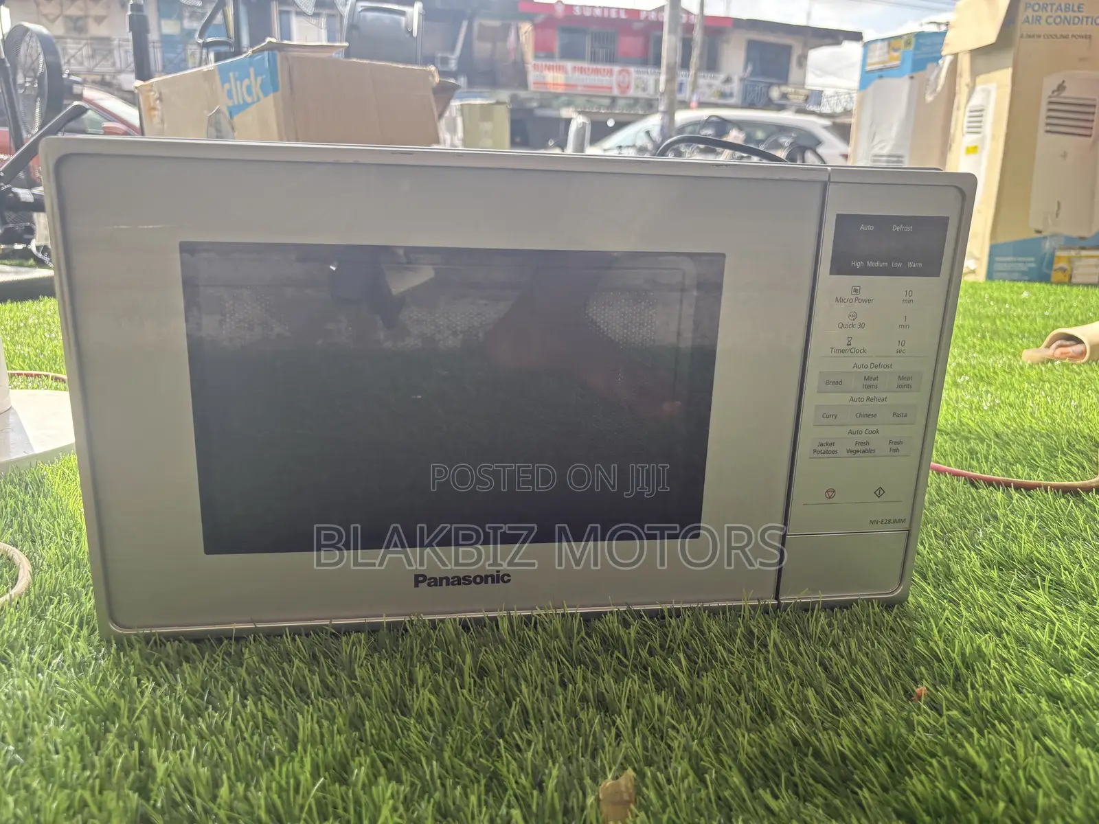 Panasonic 20L Digital Compact Microwave Oven
