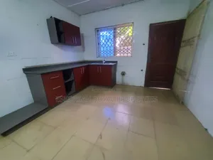 6bdrm House in Adjiringanor, Ability for rent