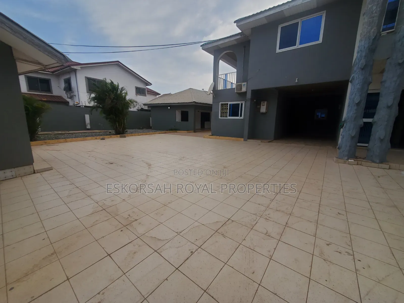 6bdrm House in Adjiringanor, Ability for rent