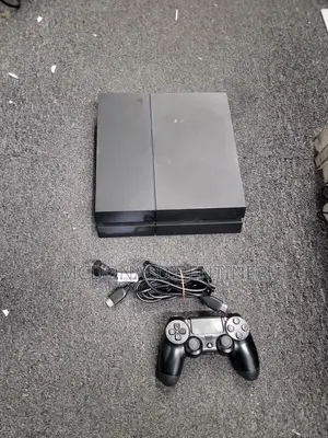 PS4 Standard Jailbreak With 10games Including Fc27