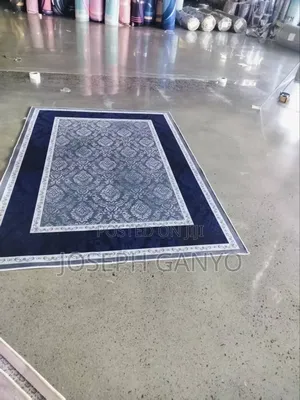 Centre Woolen Carpets