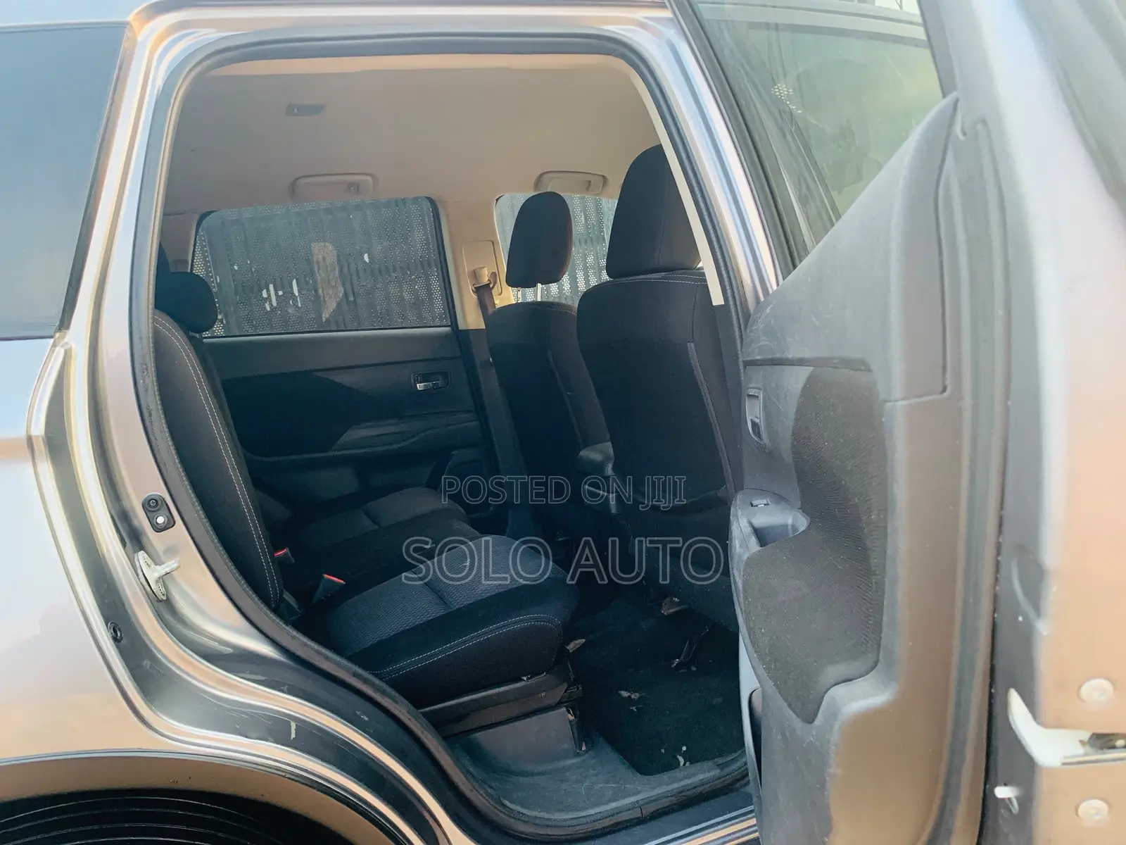 Mitsubishi Outlander 2018 Brown