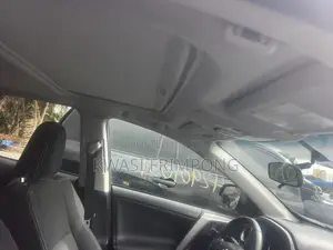 Toyota Voxy V 4WD 8-Seater 2013 Matt Black