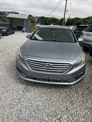 Hyundai Sonata Base Sedan FWD (2.4L 4cyl 6A) 2016 Gray