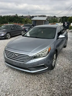 Hyundai Sonata Base Sedan FWD (2.4L 4cyl 6A) 2016 Gray
