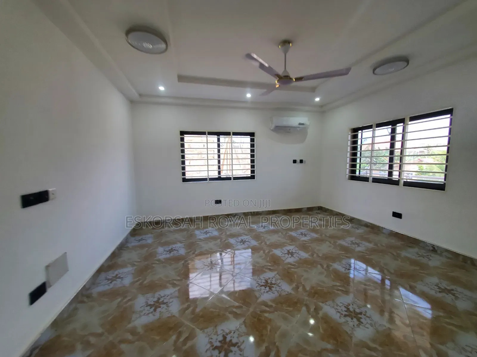 3bdrm House in Kwabenya  Acp for sale