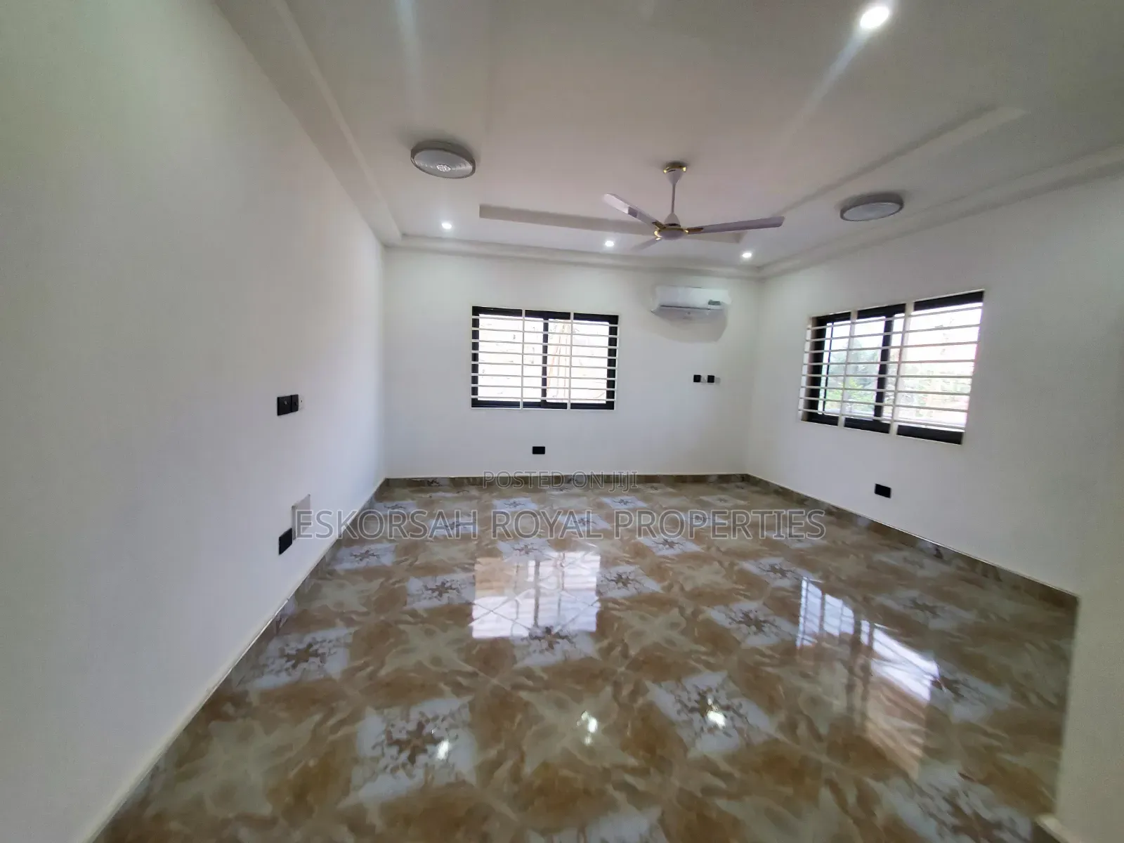 3bdrm House in Kwabenya  Acp for sale