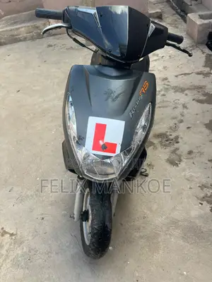 Peugeot Kisbee 2020 Gray