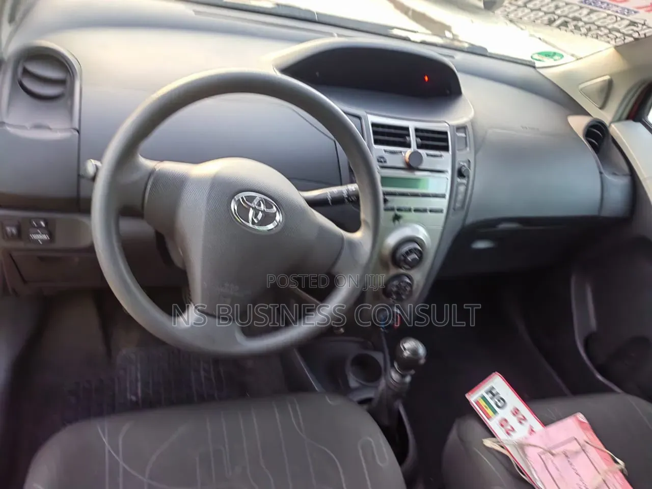 Toyota Yaris 2010 Red